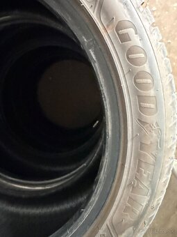 Pneu 225/45r17 - 2