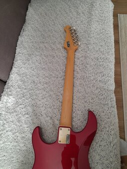 Yamaha pacifica 311 H - 2