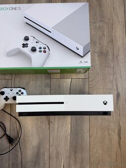 Xbox One S 1TB - 2