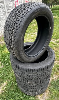 Zimne pneu 255/45/19 runflat original mercedes - 2