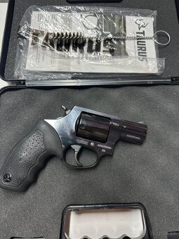 Revolver Taurus 85S .38 Spec. 2026 - 2