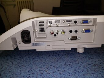 Projektor Hitachi CP CX301 WN - 2