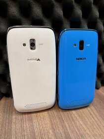 Nokia Lumia 610 biela aj modrá - 2