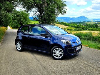 Volkswagen UP - 2