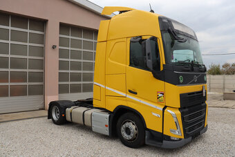 Volvo FH 460 XL MEGA 6X NOVE PNEU.,NEZAVISLA KLIMA,ACC - 2