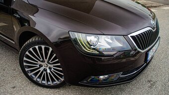 Škoda Superb Combi 2.0 TDI DSG Laurin&Klement 4x4 - 2
