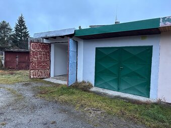 Priestranná garáž s pivnicou na predaj v Demänovej - 2