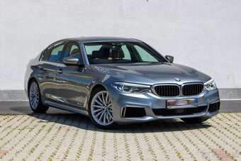 BMW Rad 5 M550i xDrive A/T - 2