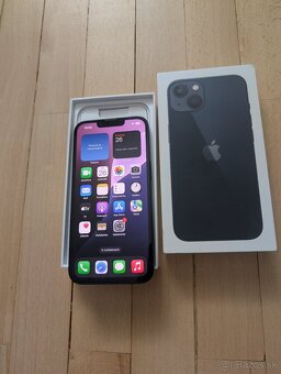 Apple iPhone 13 128GB - 2