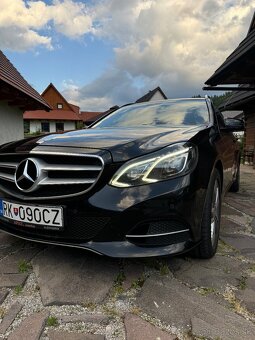 Mercedes-Benz E 250 Bluetec 4Matic - 2