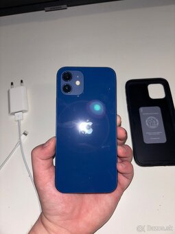 iPhone 12, 64gb, 78% zdravie batérie+ nabíjačka. - 2