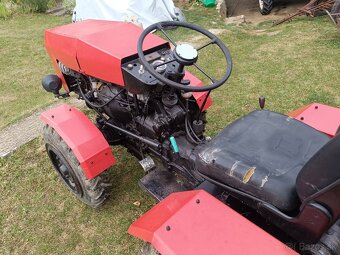 Predám traktor Tatra 805 4x4 - 2