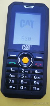 Odolny tlacitkovy telefon CAT B30 - 2