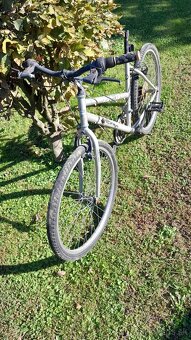 Starý horský bicykel - 2