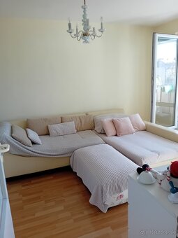 Darujem za odvoz – priestrannú sedaciu súpravu v tvare L - 2