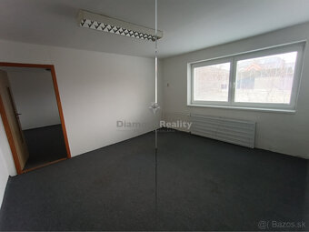 Na prenájom budova s 8 kanceláriami Nitra - Mlynárce - 2