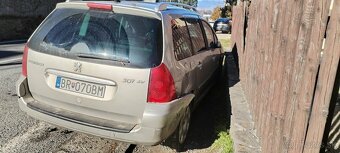 Predám Peugeot 307sw nabúraný - 2