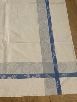 Damaškový obrus - 2