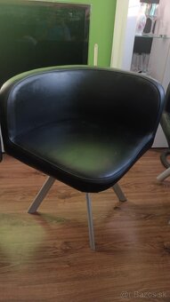 Sklenenný stôl a stoličky - 2