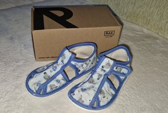 Papučky Rak, v. 24 - 2