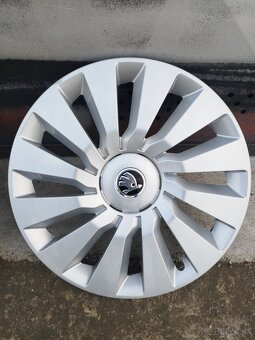 Puklice Škoda R16 - 2