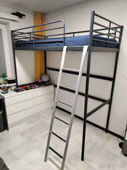 Loftova postel Svarta  IKEA - 2