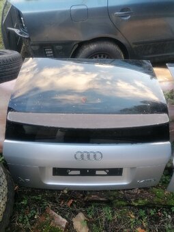 Audi A2 kufrove dvere - 2
