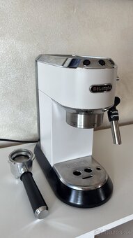 Delonghi kavovar - 2