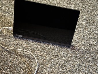 Predam tablet Lenovo - 2