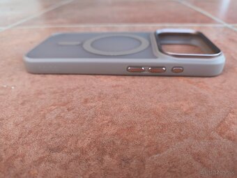 Kryt na Apple Iphone 17 Pro - 2