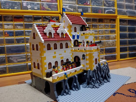 Lego MOC Pirat Pevnost dostojnickeho pluku - 2