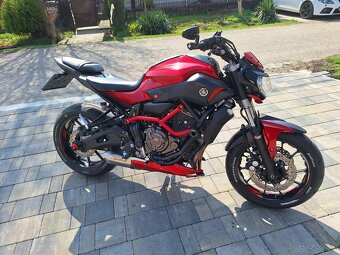 Yamaha MT 07 - 2