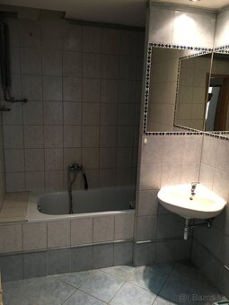 rental flat 70sqm - shared living possible Nitra center - 2