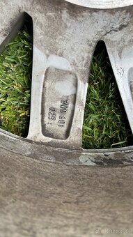 2ks disk skoda r17 - 2
