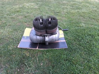 Motor Jawa 350 - 2