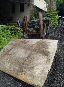 Predám hydraulické zadné čelo Dholadia - 2