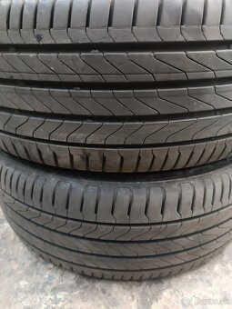Continental Ultracontact 215/50R18 - 2