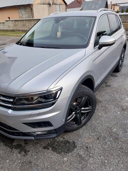 Predam volswagen tiguan - 2