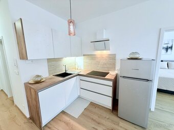 Prenájom 2-izbový byt Bajkalská ulica Bratislava - 2