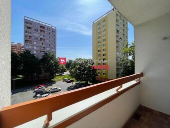 "Imidžový" 2izb moderne zrekonštruovaný na začiatku SIII. - 2