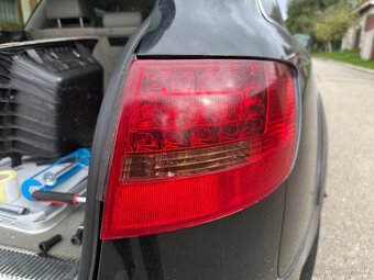 Audi a6 4f (c6) zadne led svetla - 2