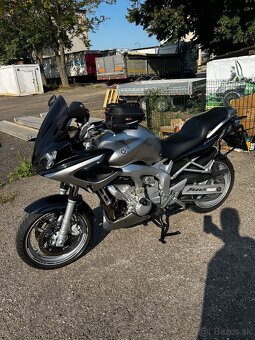 Yamaha fz6 - 2