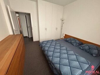 3 izbovy byt s terasou Colorhouse 1 - 2