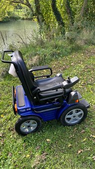 Predam Invacare G40 Plus je exteriérový elektrický Invalidny - 2