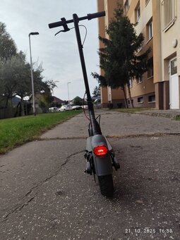 Elektrická kolobežka - 2