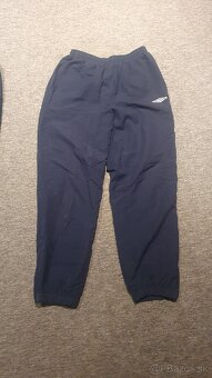 Detské tepláky Umbro 152/158 - 2