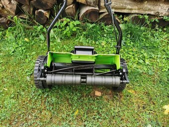 Vretenová kosačka fieldmann - 2