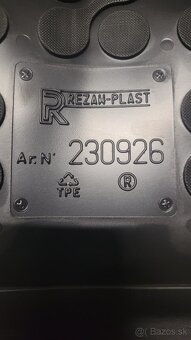 Gumena vanicka do kufra Mercedes W204 - 2