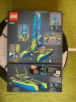 Stavebnica Lego technic katamarán - 2