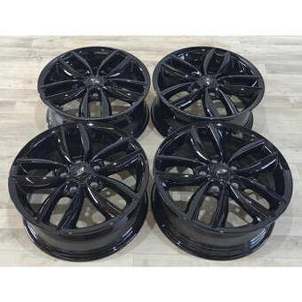 Predám zimnú sadu MINI 5x120 R17 čierna - 2